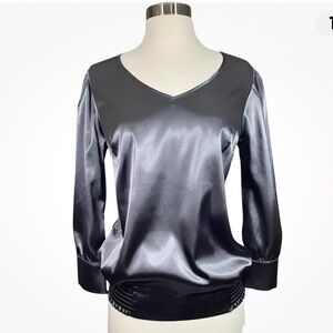 The Limited Gray Satin V-Neck
3/4 Sleeve Top